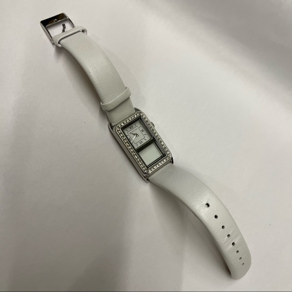 Watch for charms - Picture 4 of 5